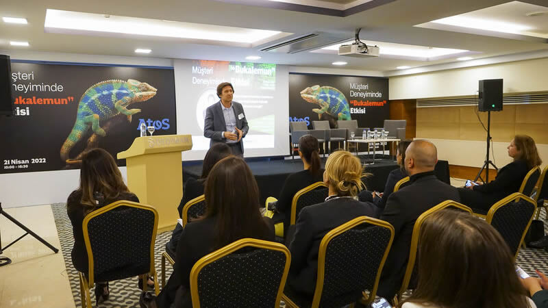 I Gave a Presentation at the Chameleon Effect in Customer Experience Meeting
